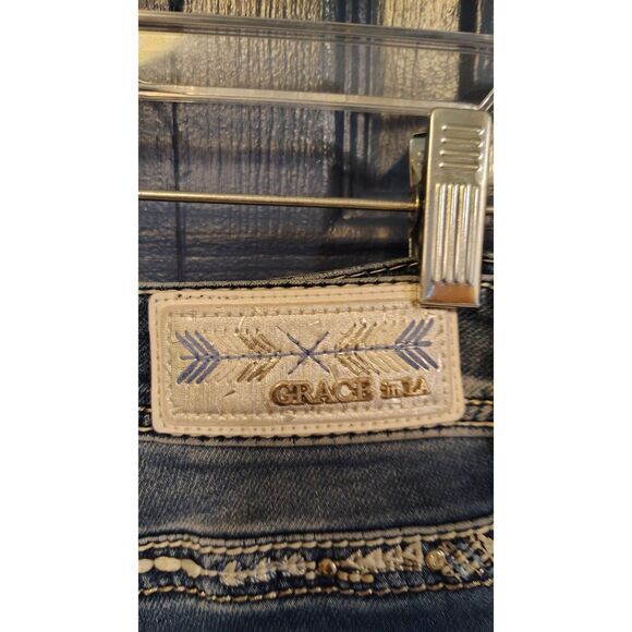 Grace In LA Women's Medium Wash Boot Cut Embroidered Pocket size 30 - Picture 3 of 7